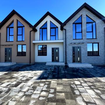 Джерельна вул.