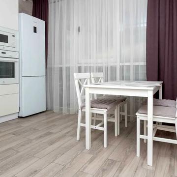 Володимира Великого вул., 2в