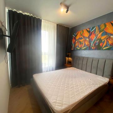 Олени Теліги вул., 25