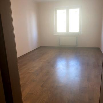 Бориса Антоненка-Давидовича вул., 1