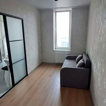 Прохоровська вул., 40