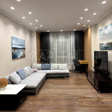 Андрія Верхогляда вул. (Михайла Драгомирова), 12