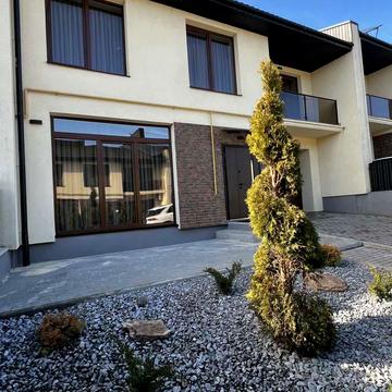 Коновальця