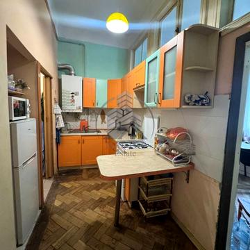 Чернігівська вул., 34