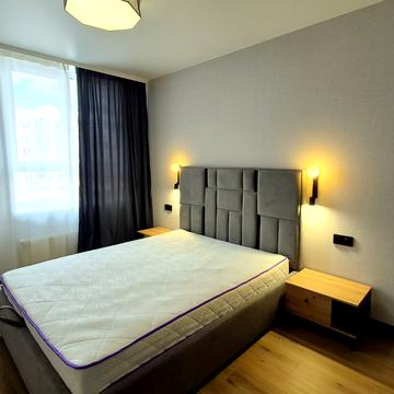 Університетська вул., 3/1