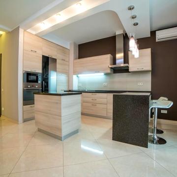 Андрія Верхогляда вул. (Михайла Драгомирова), 3