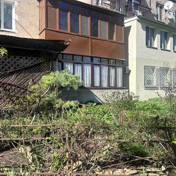 Небесної Сотні вул. (Московська), 9