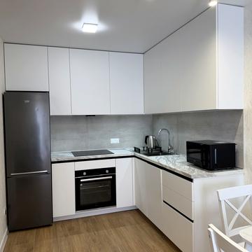 Михайла Максимовича вул. (Онуфрія Трутенка), 28-Е