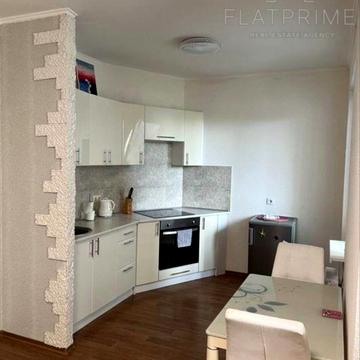 Софії Русової вул., 1