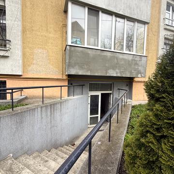 Плугова вул., 6а