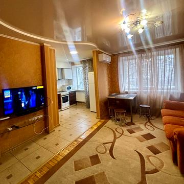 Науки просп. (Гагаріна), 12