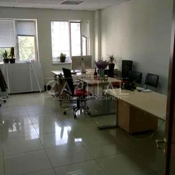 Авіаконструктора Ігоря Сікорського вул. (Танкова), 8