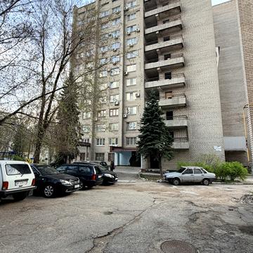 Українська вул., 37