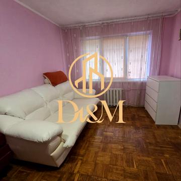 Михайла Донця вул., 18