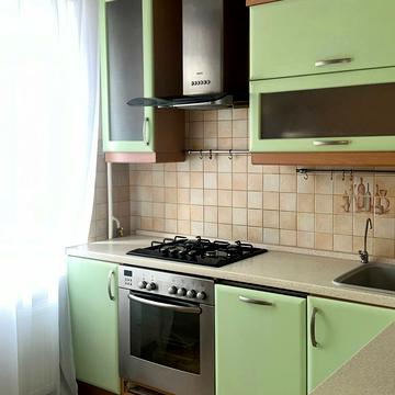 Велика Васильківська вул. (Червоноармійська), 114