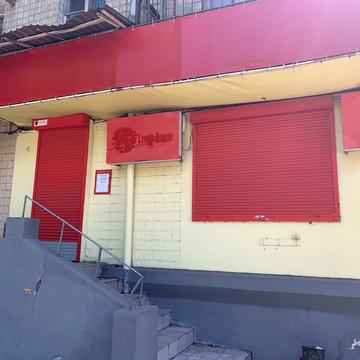 Середньофонтанська вул., 43