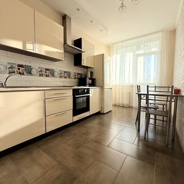 Драгоманова вул., 2-Б