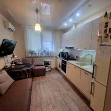 Юлії Здановської вул. (Ломоносова), 48