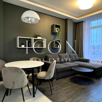 Жилянська вул., 68