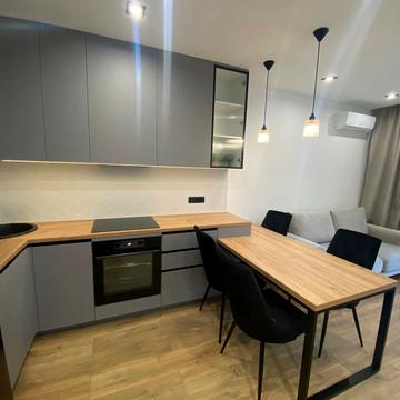 Салютна вул., 2к21