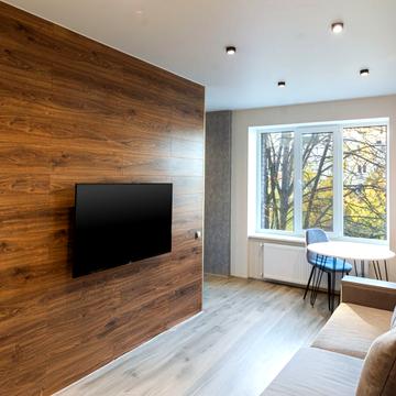 Донецька вул., 57