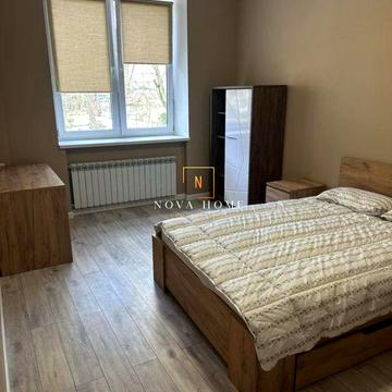 Джона Маккейна вул. (Івана Кудрі), 39-А