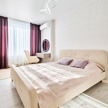 Академіка Заболотного вул., 1-Б