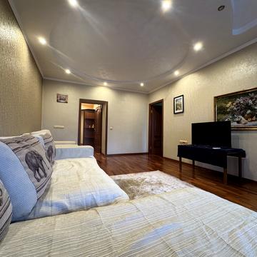 Голосіївський просп. (40-річчя Жовтня), 27