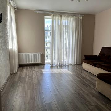 Весняна вул., 6