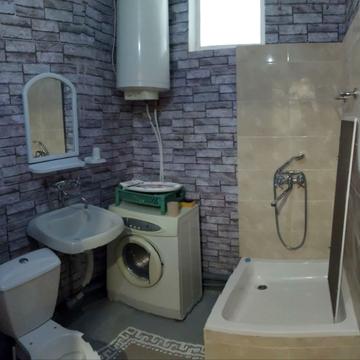 Краснопільська вул., 8