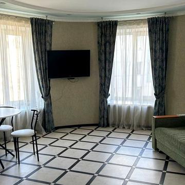 Зарічанська вул., 3/2Б