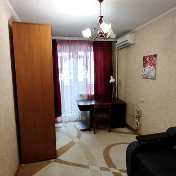 Вернадського вул., 1