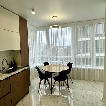 Пасічна вул., (Будинок 2)