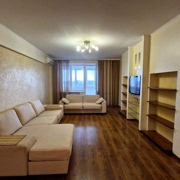 Тополина вул., 26