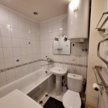 Слави бульв., 27