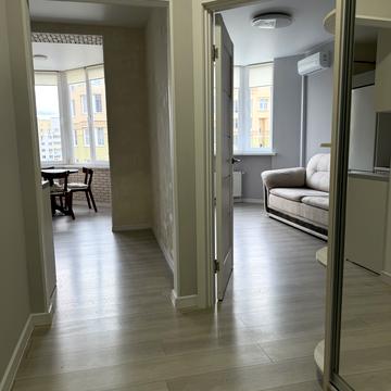 Василя Стуса вул., 21