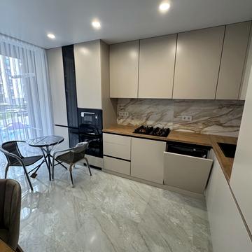 Юліана Пелеша вул., 3