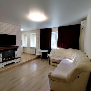 Святослава Хороброго вул., 8