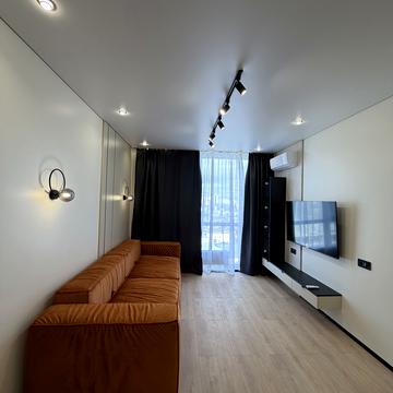 Причальна вул., 8