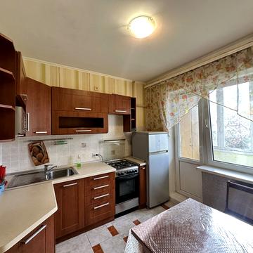 Героїв Дніпра вул., 61