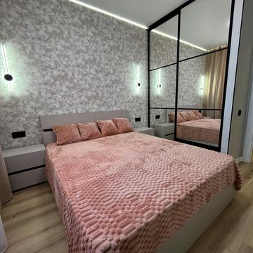 Краснова вул., (66 перлина)