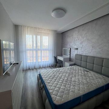 Володимира Великого вул. (Артема), 10-Б