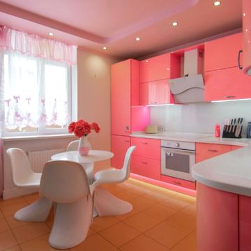 Саперно-Слобідська вул., 24