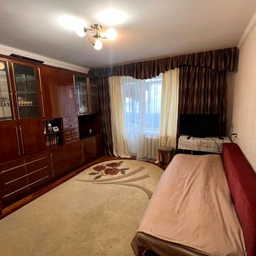 Пономарьова вул., 6/1