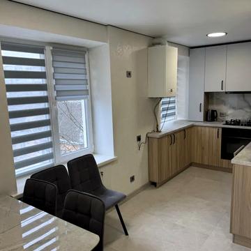 Степана Бандери вул., 69