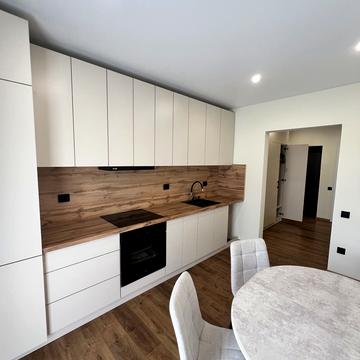 Мотрі Братійчук вул. (Челюскінців), (Будинок)