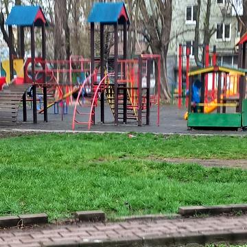 Героїв Крут вул. (Валентини Терешкової), 20в