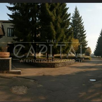 вул.  Заводська, 1