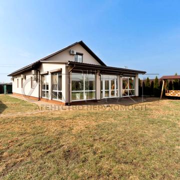 Золочівська