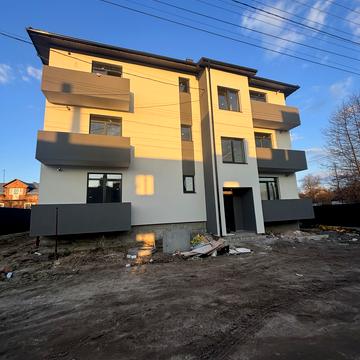 Івана Мазепи вул., 38